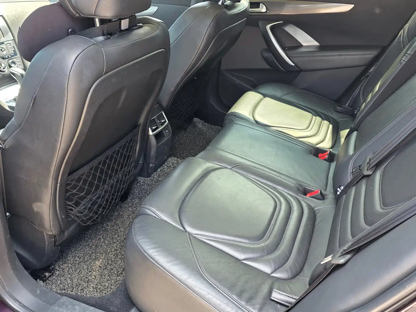 DS 6 2015 2014 1.6T Luxury Edition THP160