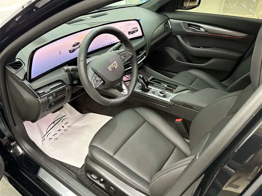 Cadillac CT5 2025 2025 Model 28T Track Performance Edition