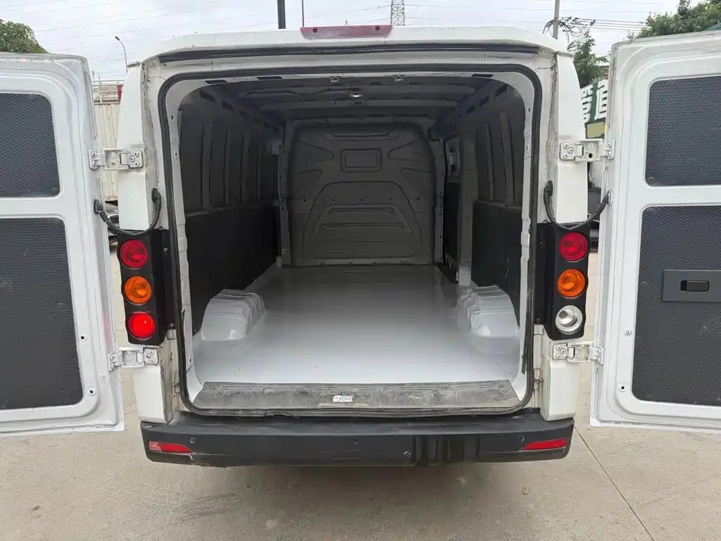 Yuan Cheng FarStar V 2022 2023 Model V6E Gotion High-Tech 38.7kWh Value Edition