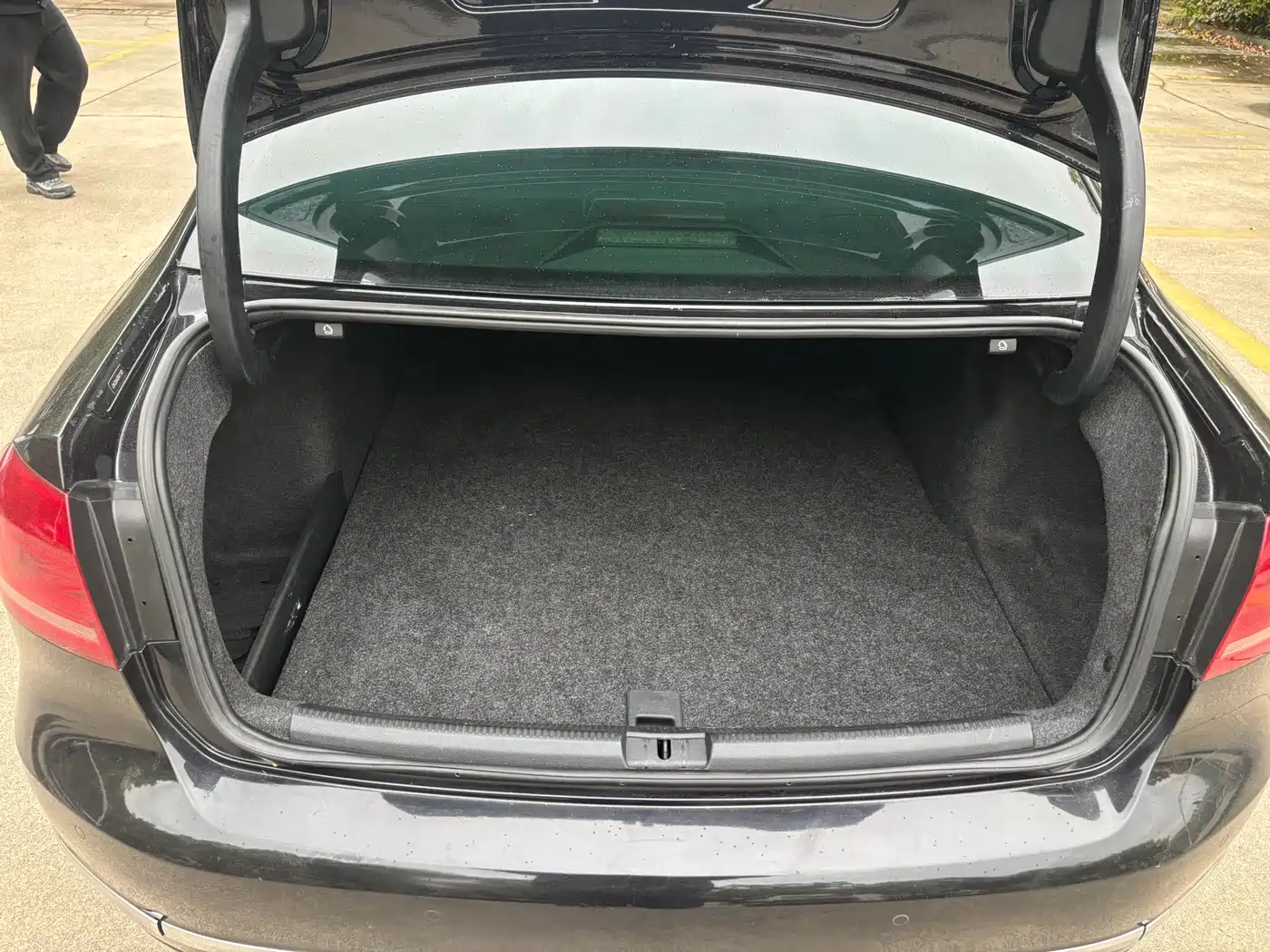 Volkswagen Passat 2015 1.8TSI DSG Prestige Edition фото 16
