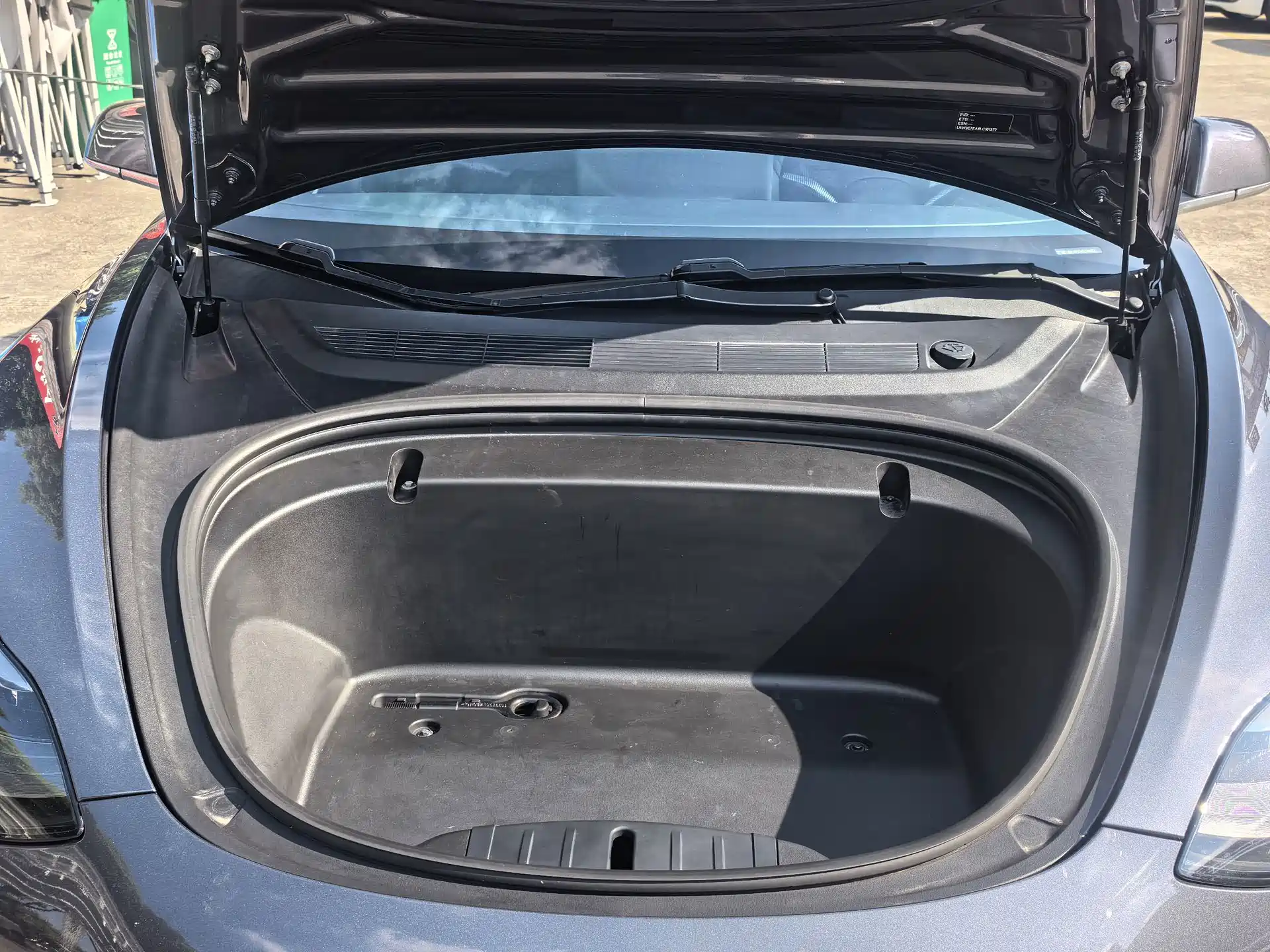 Фото 16 - Tesla Model 3
