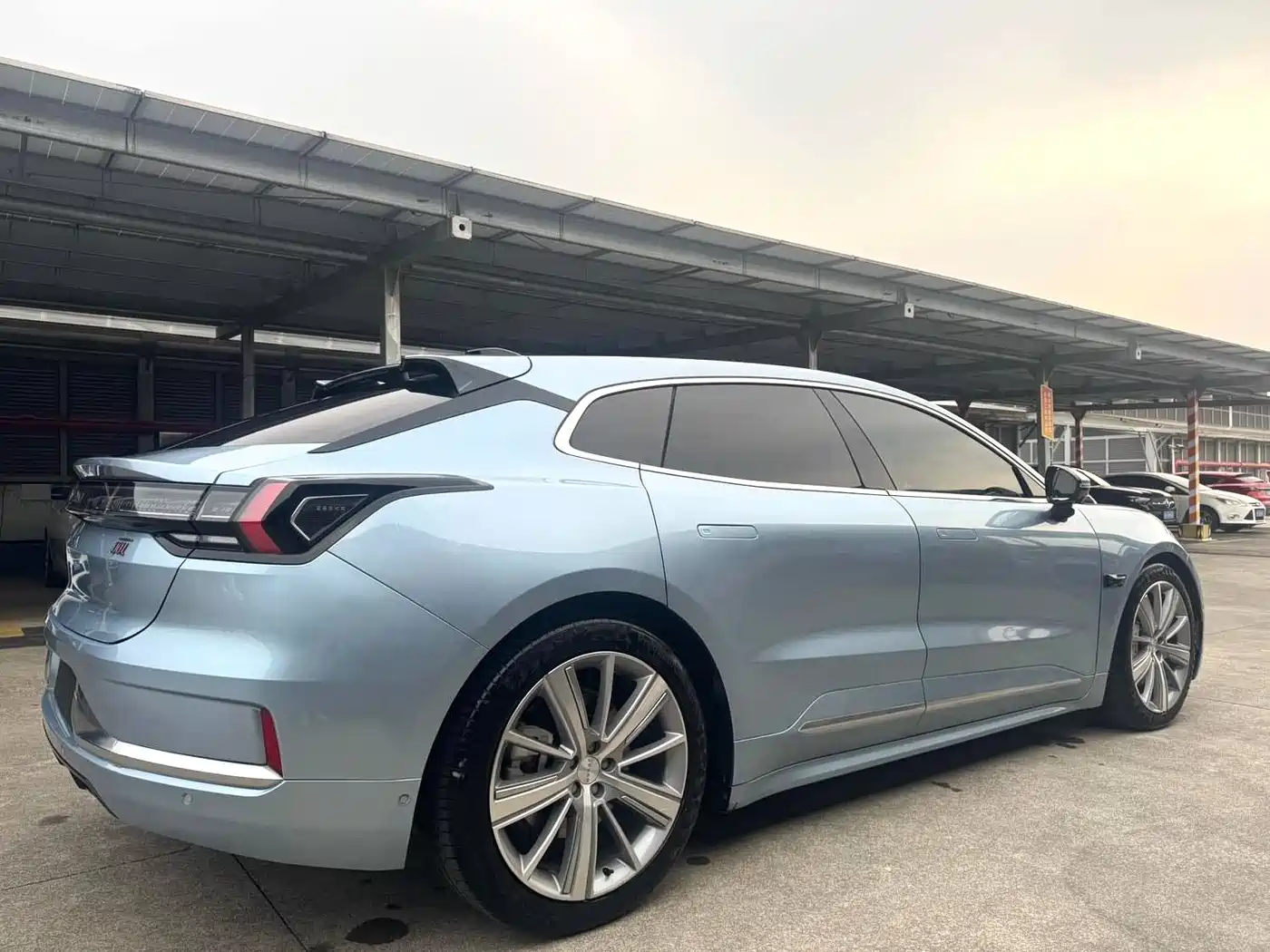 ZEEKR EXTREME KRYPTON 001