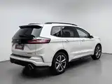 Фото 2 - Ford Edge