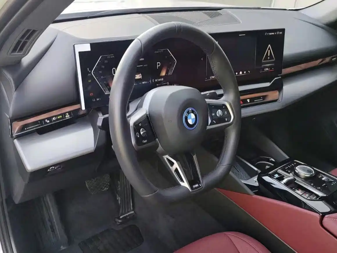 BMW i5 2026 2025 eDrive 35L M Sport Package