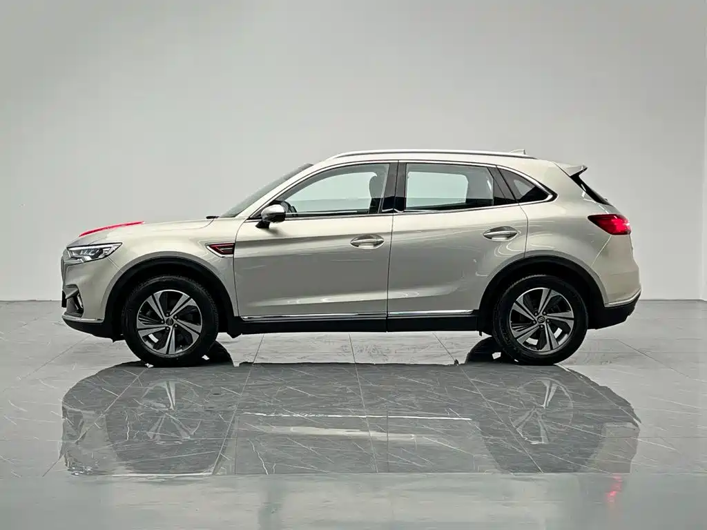 Hongqi HS5 2020 2019 2.0T Smart Connect Enjoy Edition