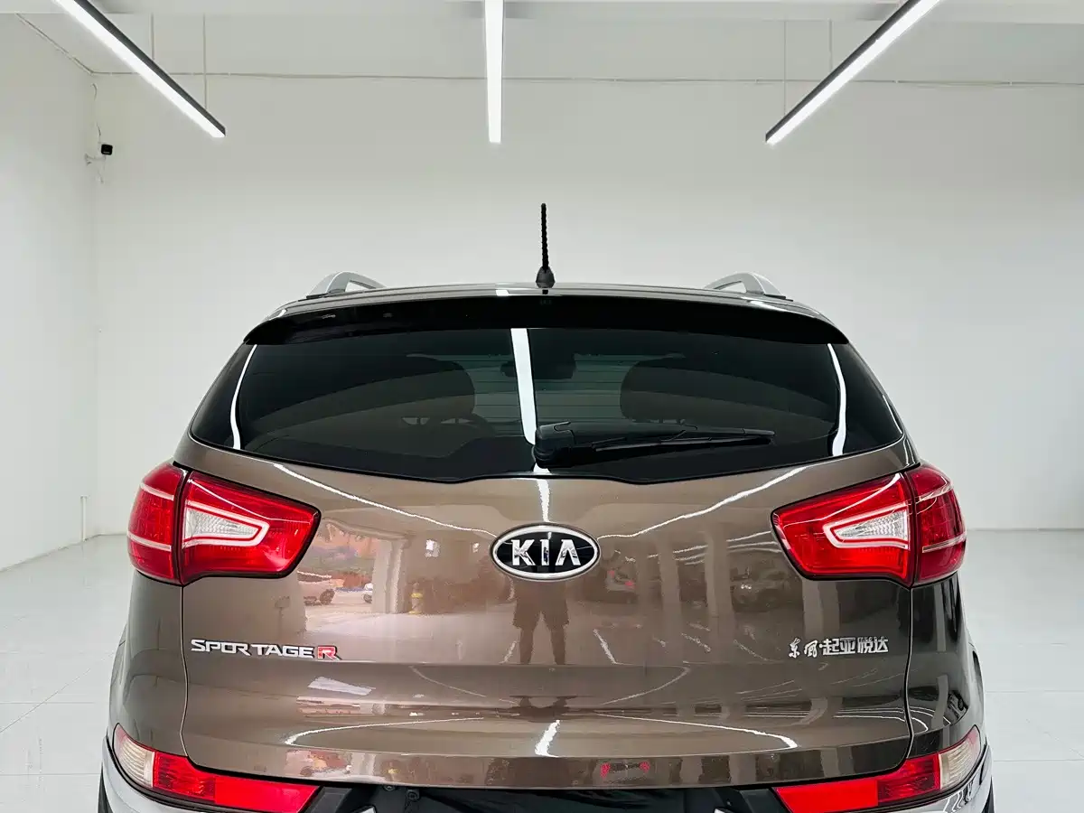Фото 5 - Kia Sportage