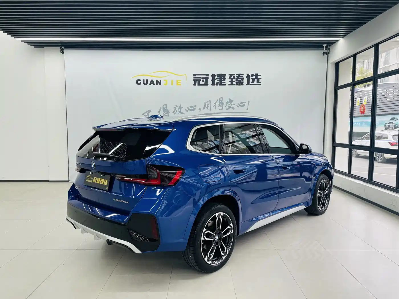 BMW X1 2023 sDrive25Li M Sport Package фото 16