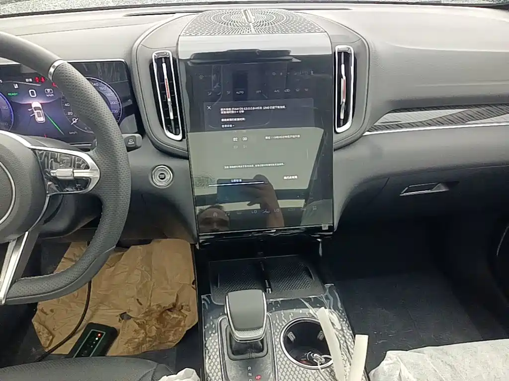 Hongqi HS3 PHEV 2026 2024 PHEV 115km Power Edition