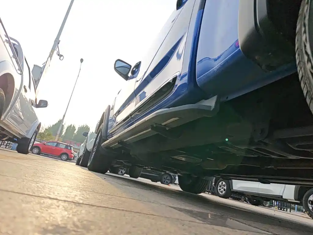 SAIC Maxus Interstellar 2023 2023 Interstellar H 2.0T Automatic Diesel Twin-Turbo 4WD Luxury Long Wheelbase
