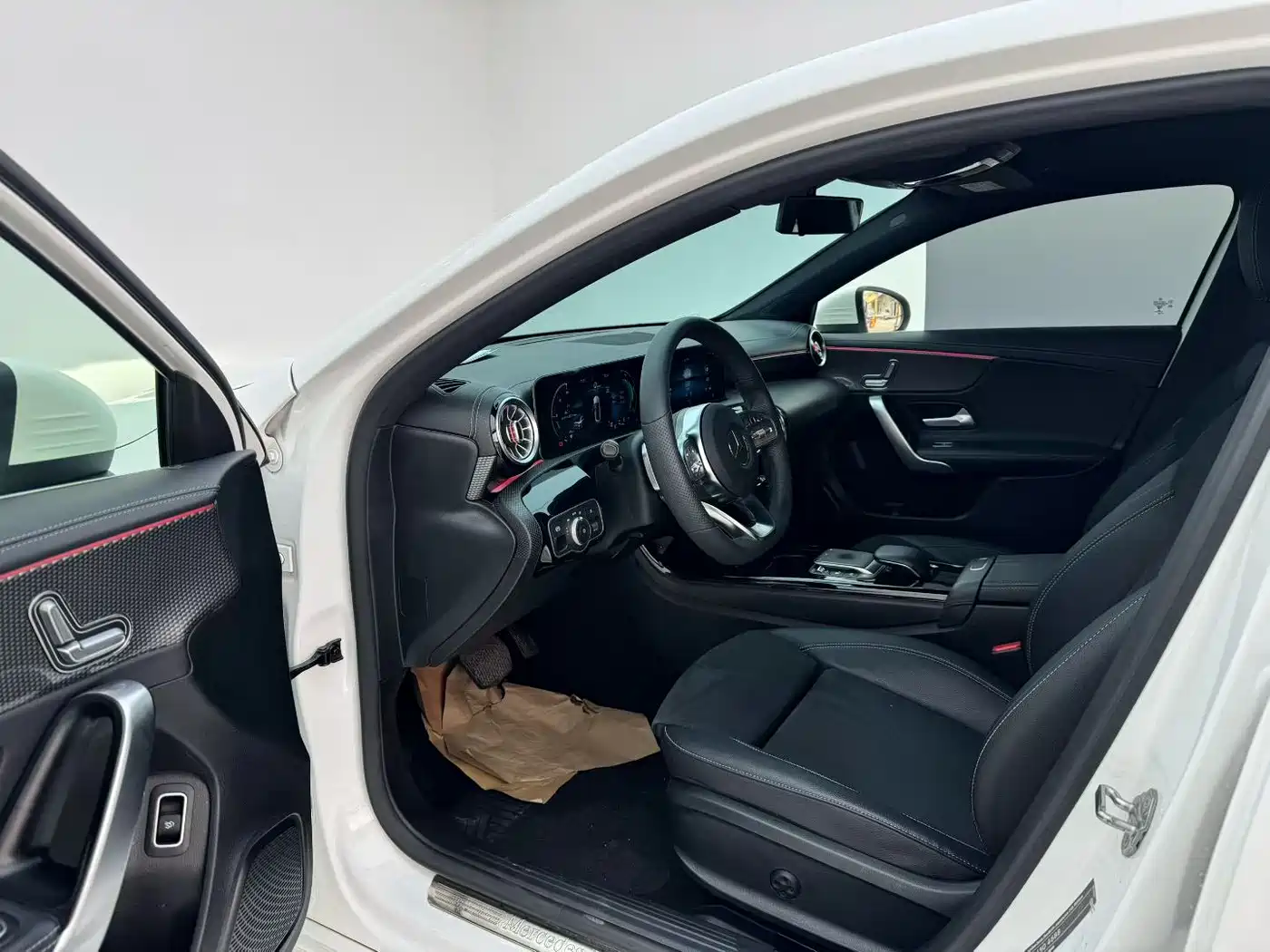 Mercedes-Benz A-Class 2020 Facelift A 200 L Sport Sedan Fashion фото 5