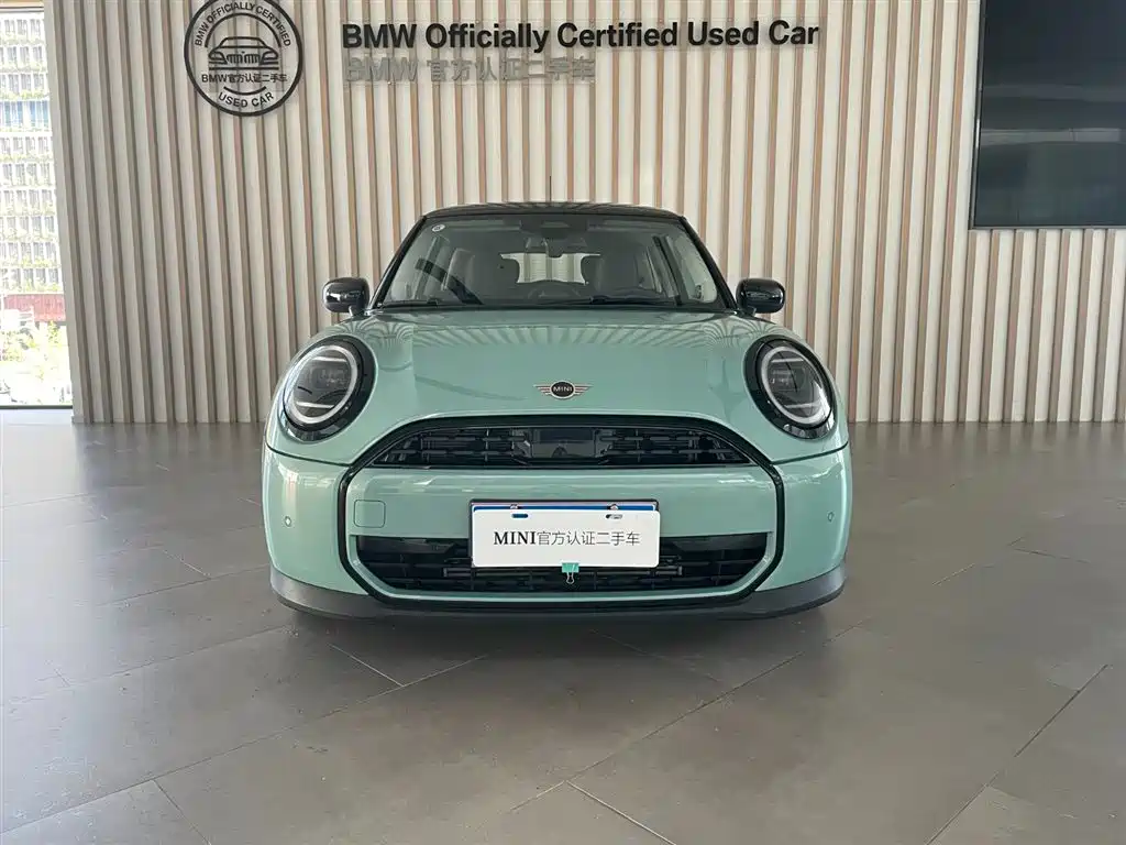 MINI MINI 2025 2025 1.5T COOPER Classic