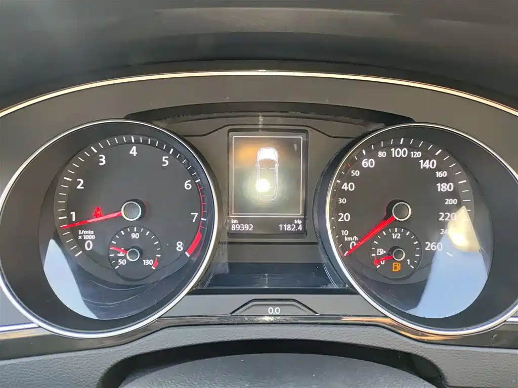 Volkswagen Magotan 2018 330TSI DSG Luxury фото 12