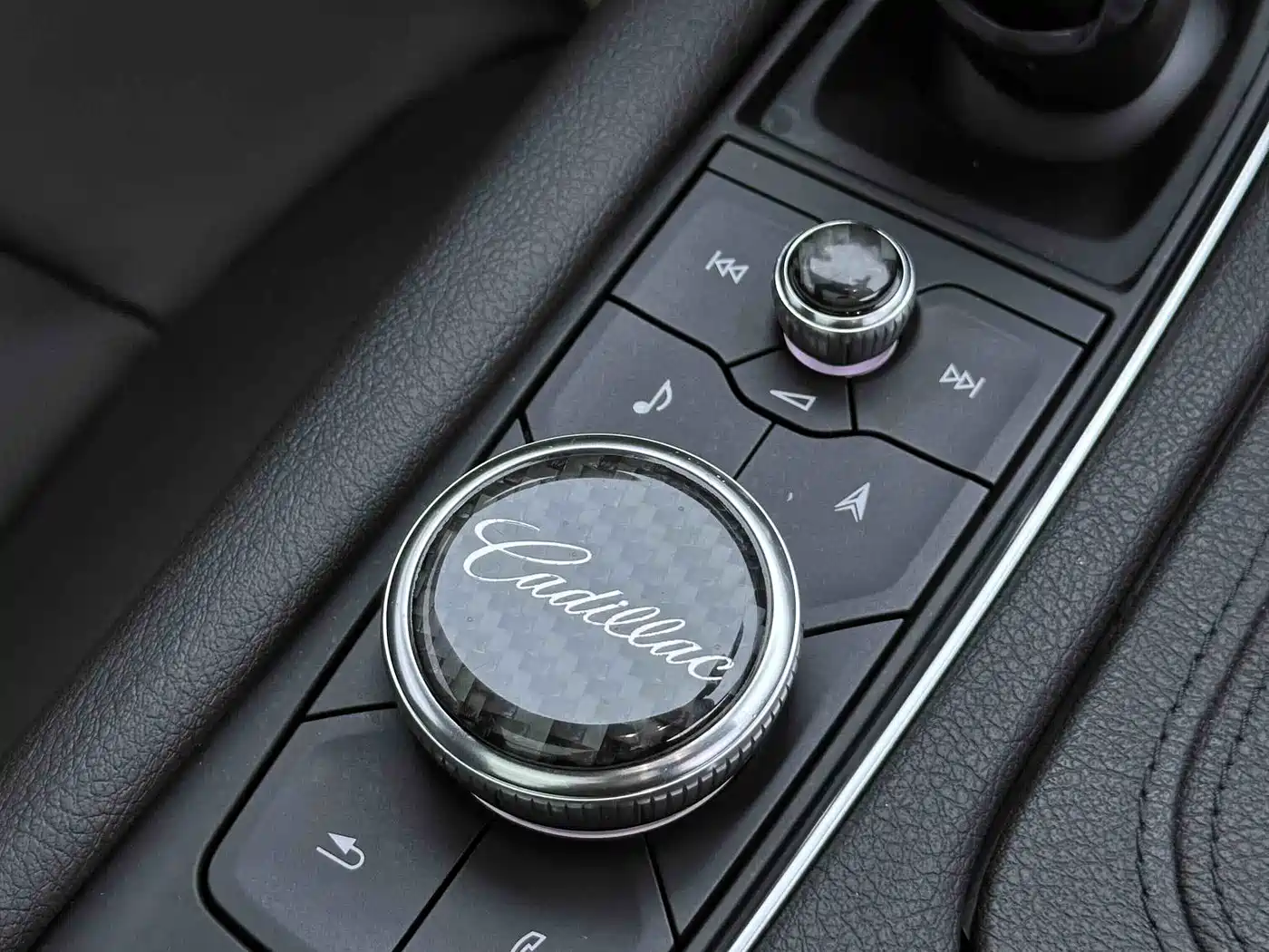 Cadillac XT6 2020 28T 6-Seater 4WD Luxury Model фото 5