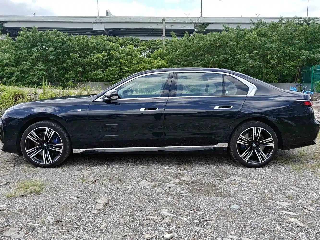 BMW 7 Series 2025 2023 Model 740Li Leading M Sport Package