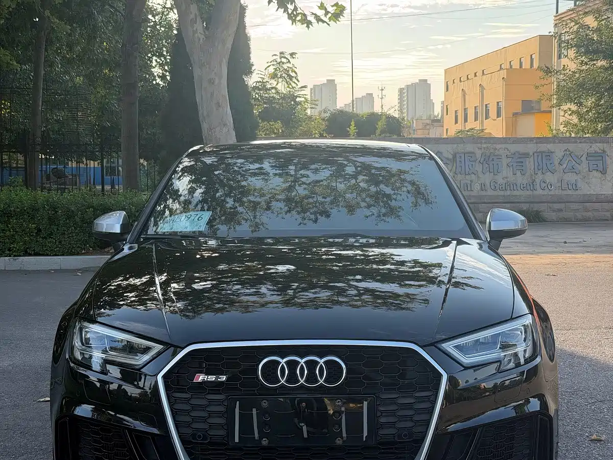 Audi RS 3 2019 2017 RS 3 2.5T Limousine