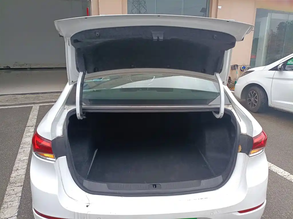 Buick Excelle 2021 Facelift 1.3T Auto Mild Hybrid Elite фото 19