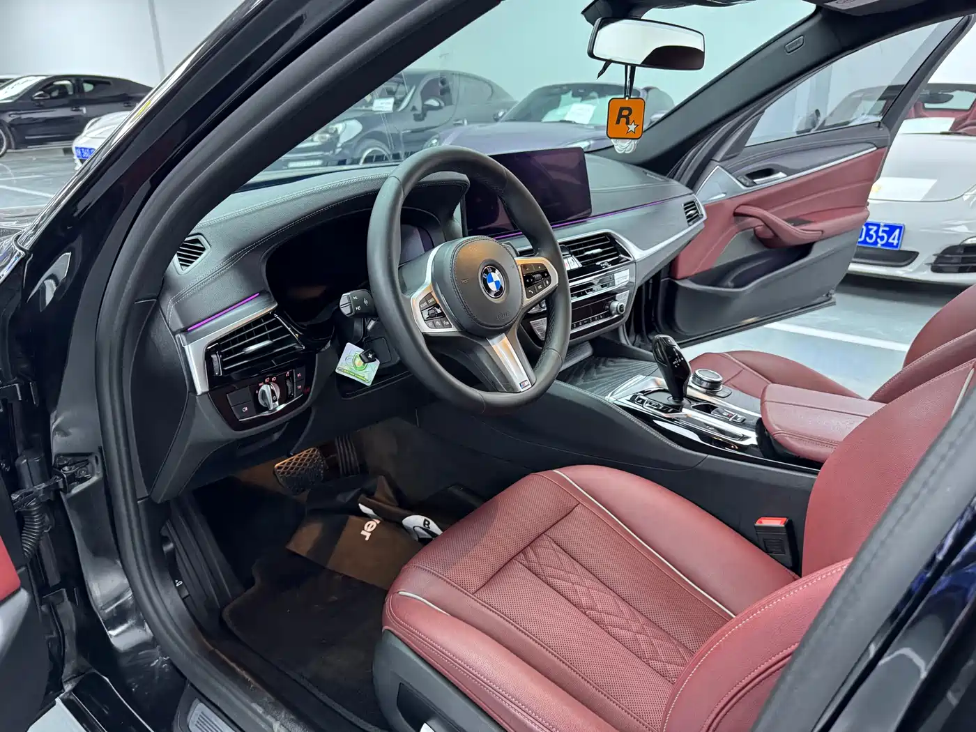 BMW 5 Series 2021 530Li Leading M Sport Package фото 5