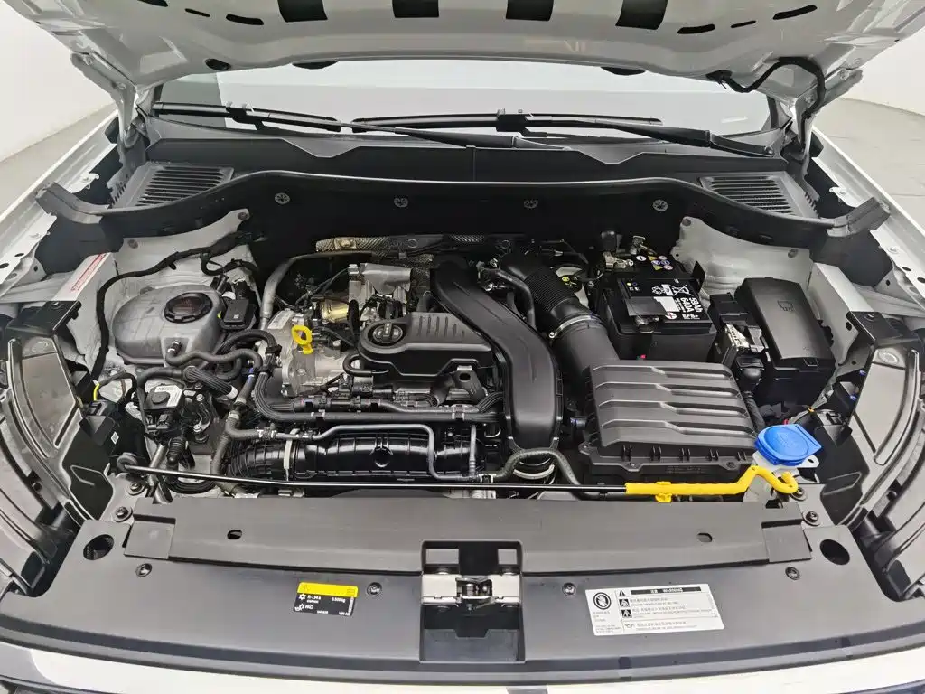 Volkswagen Tharu, миниатюра 6
