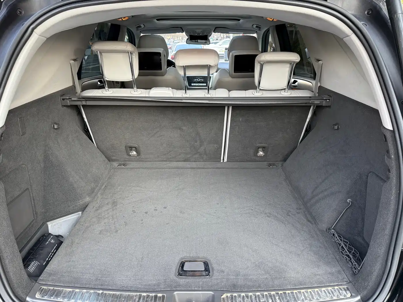 Mercedes-Benz M-Class AMG 2012 AMG ML 63 фото 17