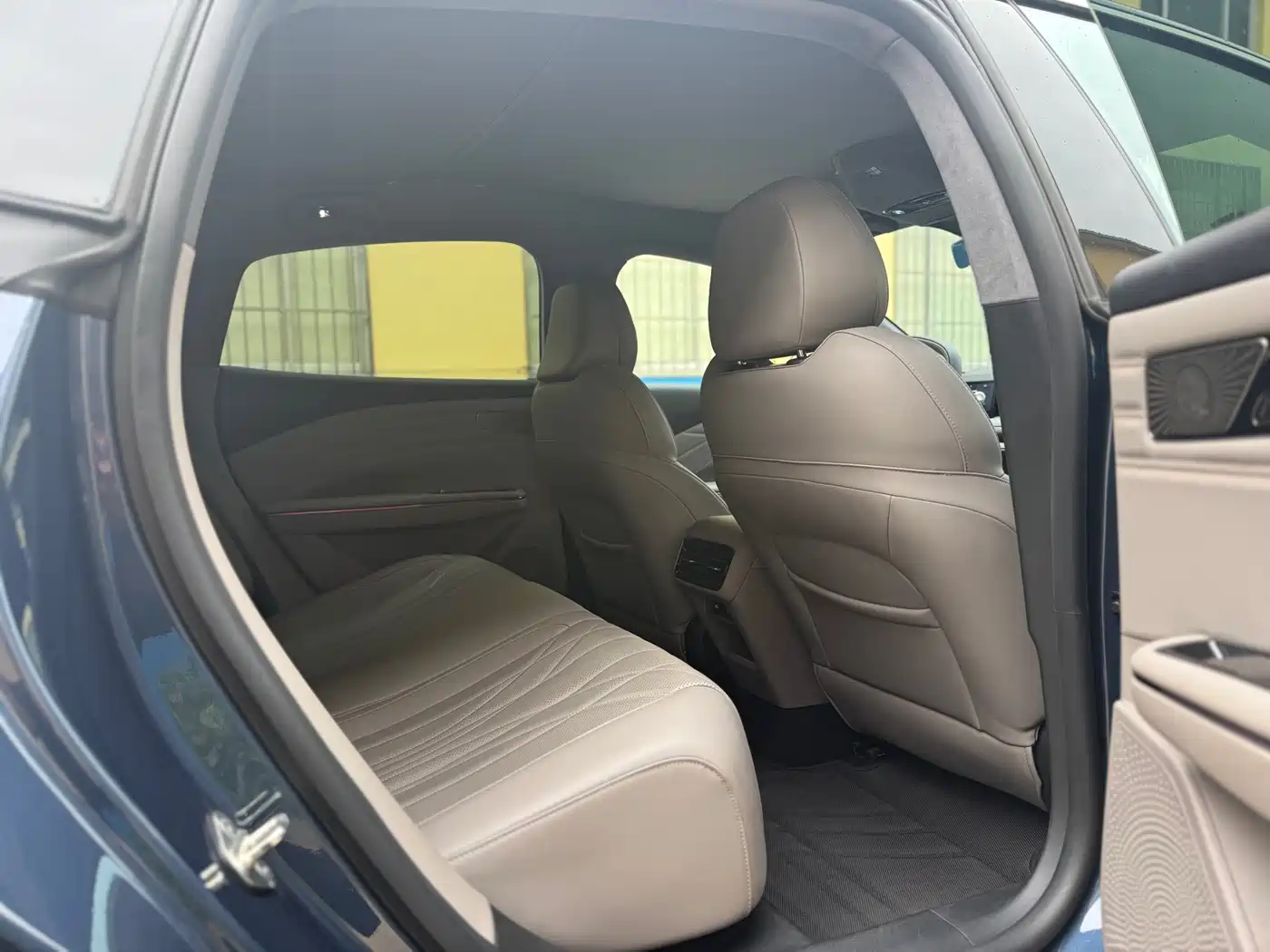 GEELY GALAXY GALAXY SPARKLE 8