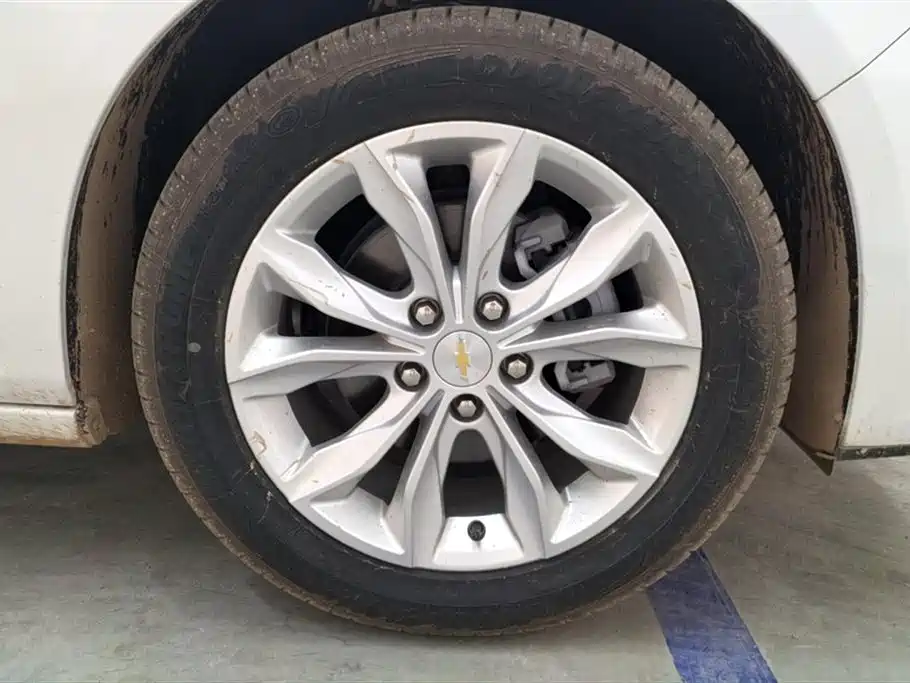 Chevrolet Malibu XL 2023 1.5T RS Edition фото 6