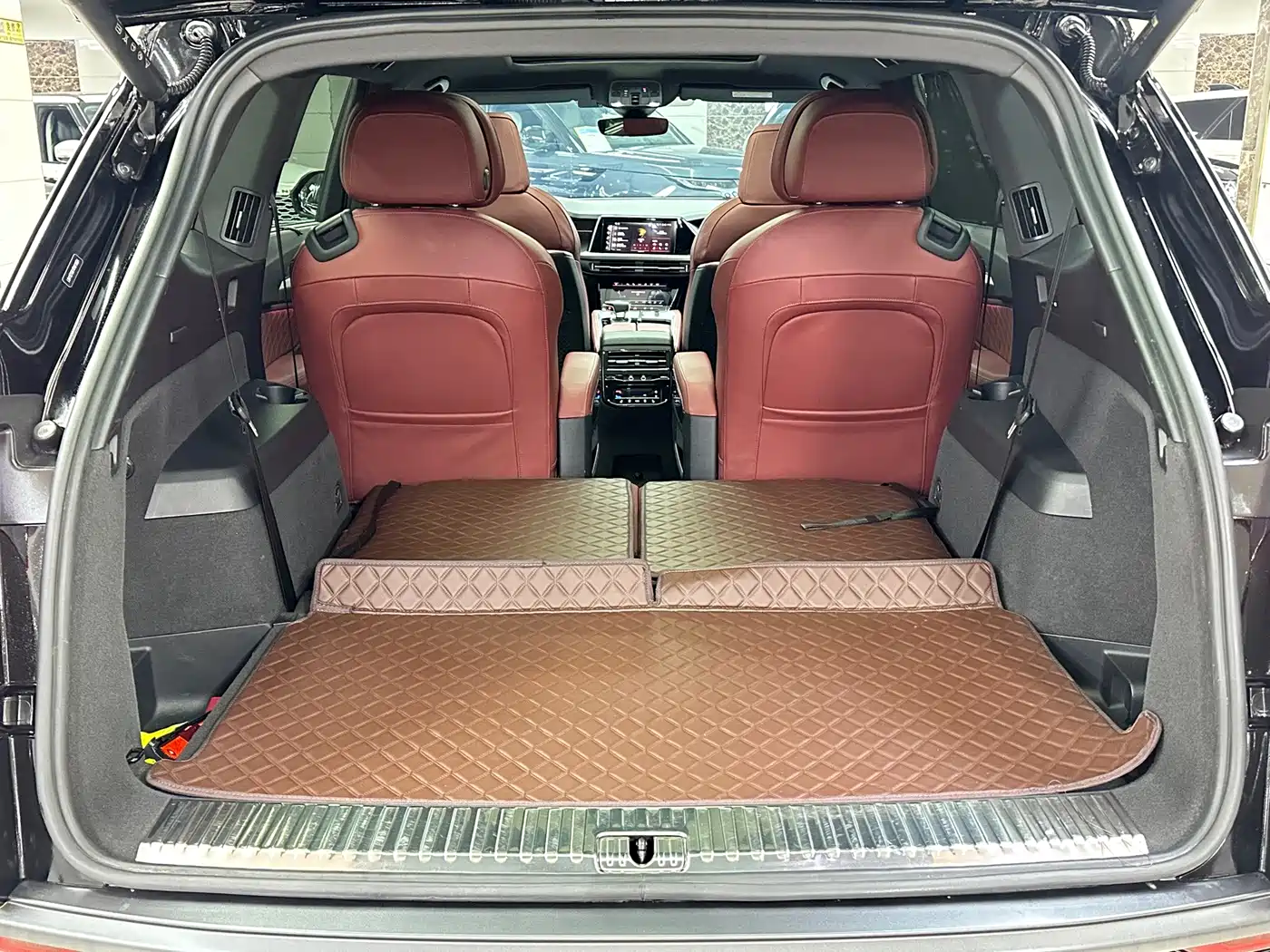 Audi Q6 2024 2024 45 TFSI quattro Black Warrior Edition 6-seater