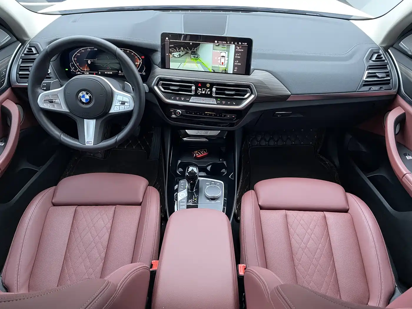 BMW X3 2023 Facelift xDrive30i Leading M Night Package фото 6