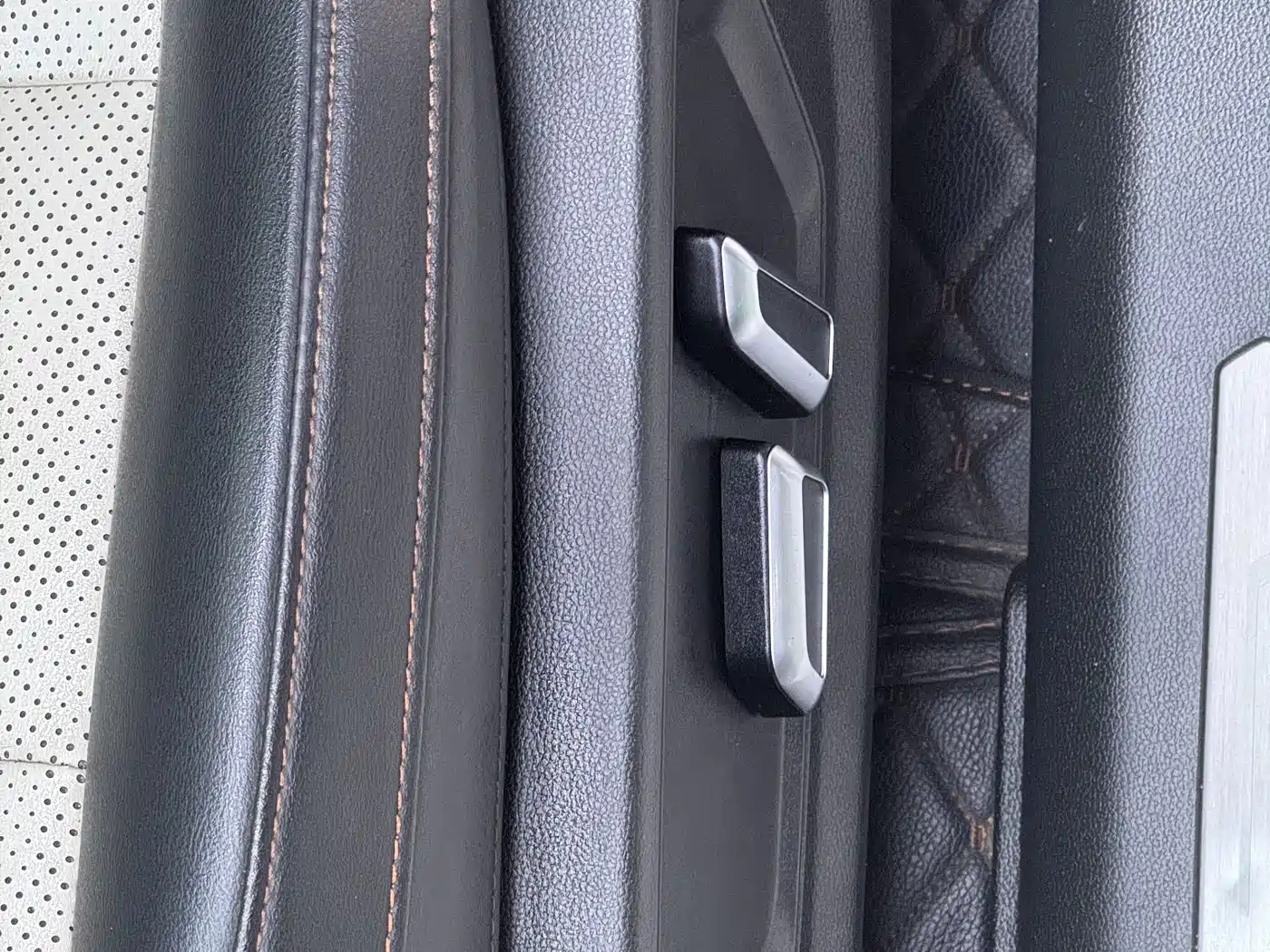 Haval Chitu 2021 1.5T Silver Rabbit Turbo Edition фото 8
