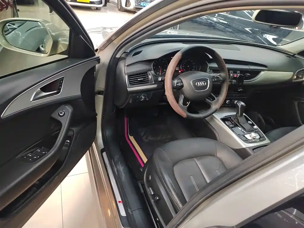 Audi A6L 2018 Model 35 TFSI Collector's Edition фото 16