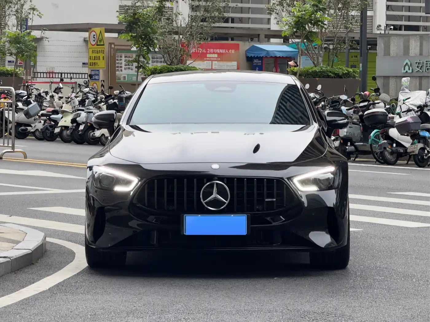Mercedes-Benz AMG GT 2025 AMG GT 50 4-Door Coupe China Special Edition фото 2