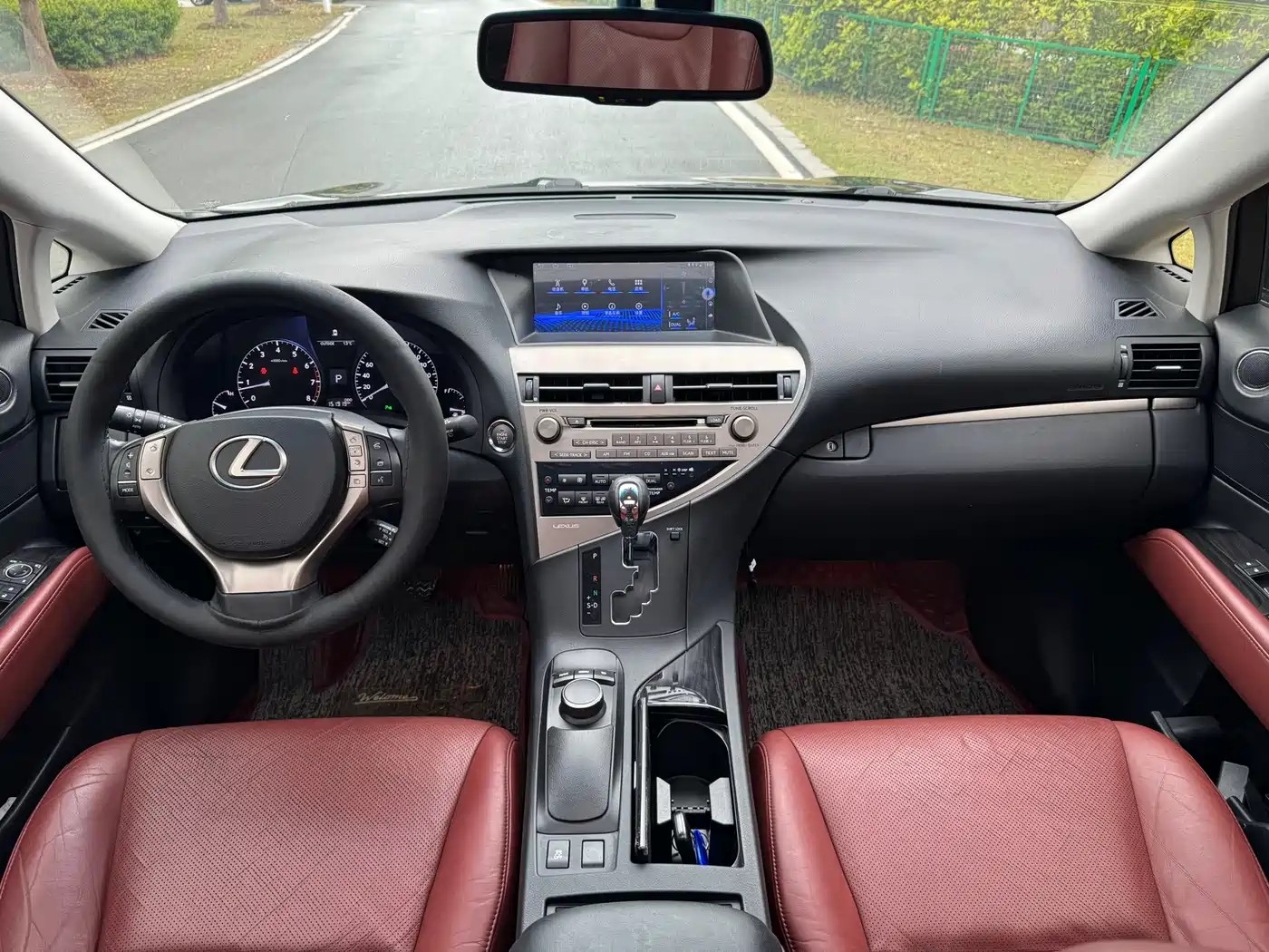 Lexus RX Classic 2013 270 Elegance фото 8