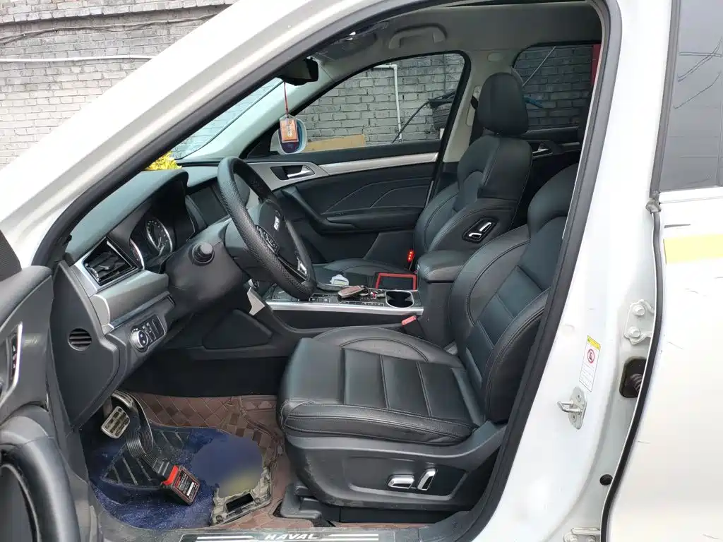 Photo 11 - Haval H7