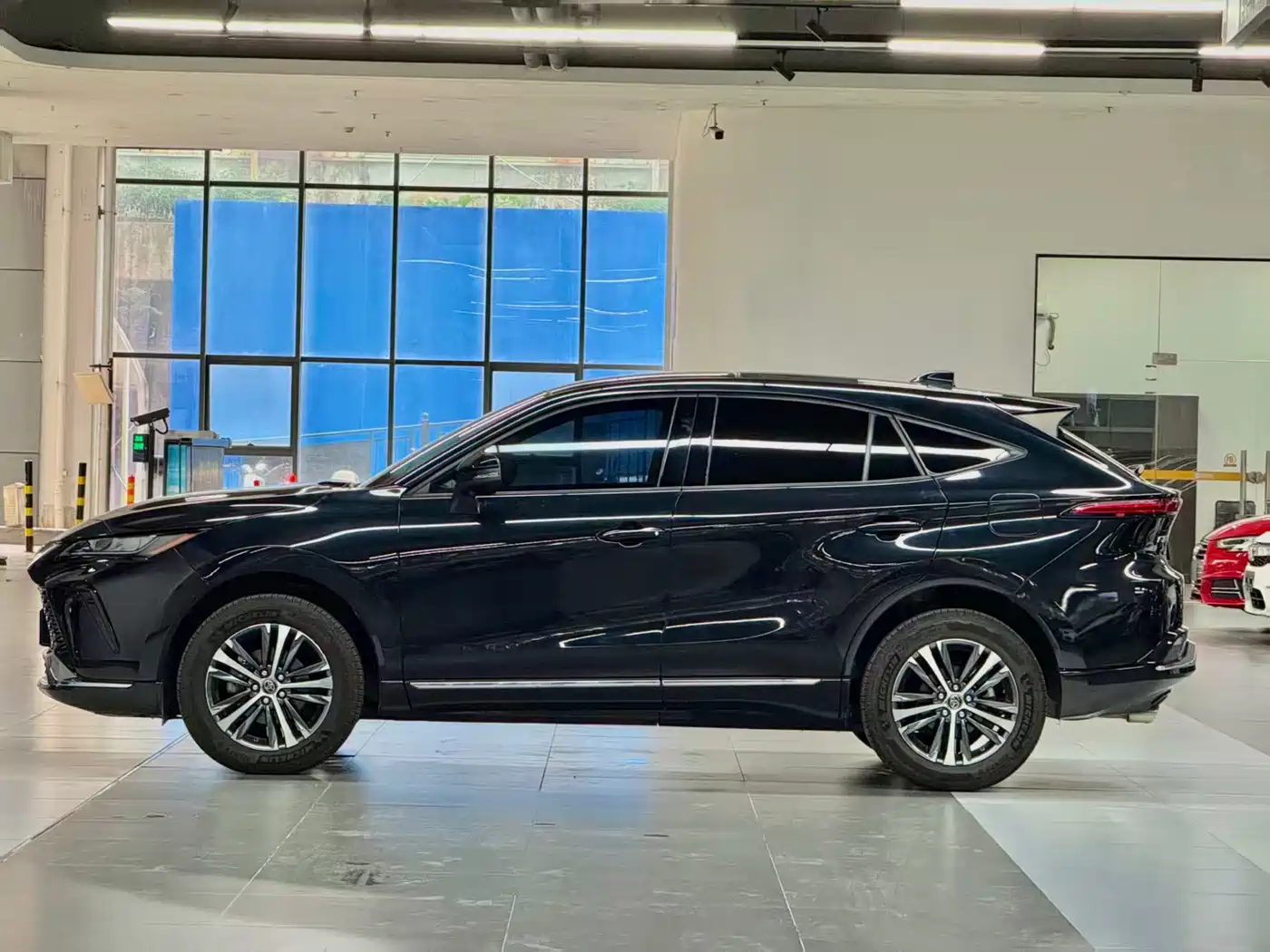 Toyota Venza 2022 2022 2.0L CVT 2WD Luxury