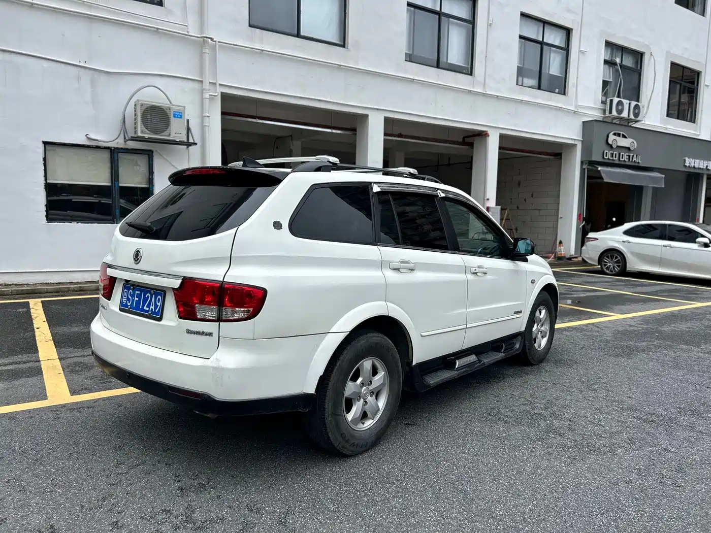 SsangYong Actyon 2014 2011 2.0T 2WD Elite Navigation
