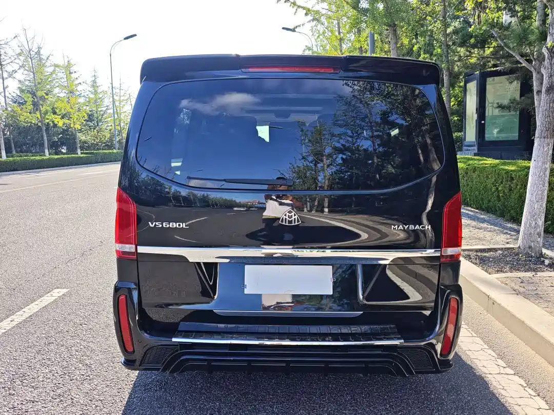 Mercedes-Benz V-Class 2017 2016 V 260 L Premium Long