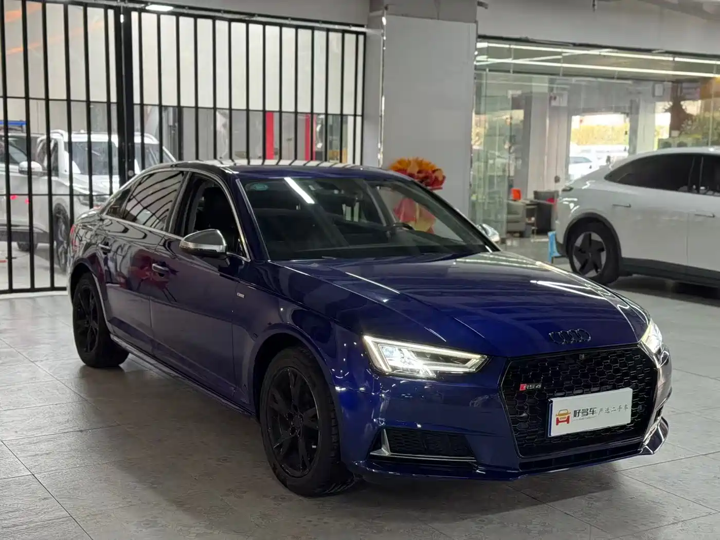 Audi A4L 2018 30th Anniversary 40 TFSI Progressive фото 3