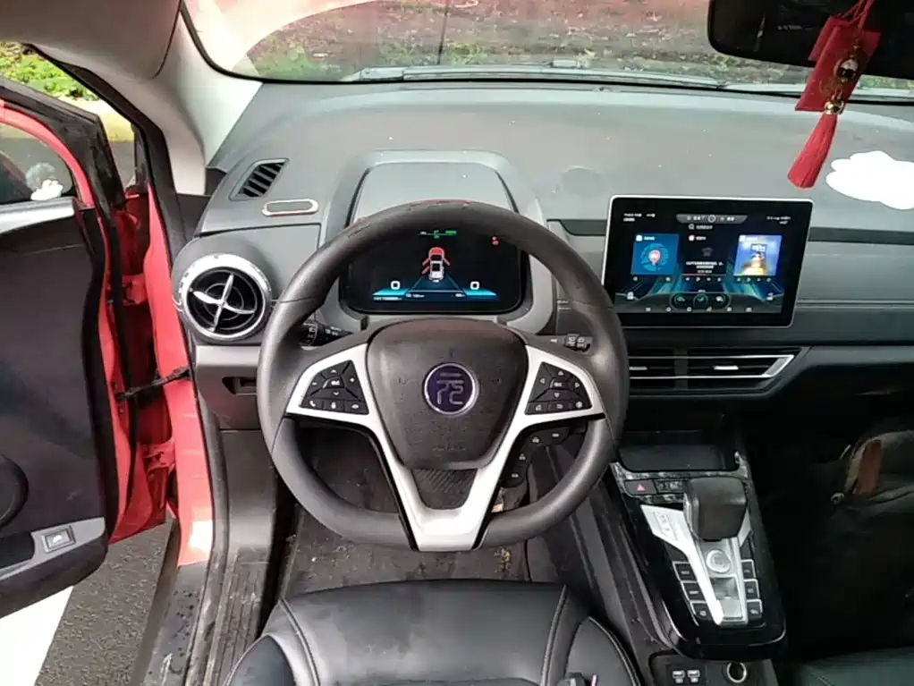 BYD Yuan New Energy 2020 2019 EV535 High Energy Navigation Edition