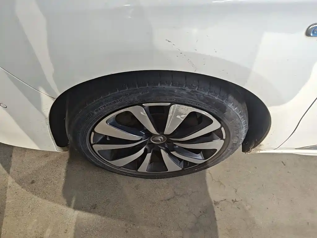 Citroën C4L 2017 2016 1.6T Automatic Elite Edition