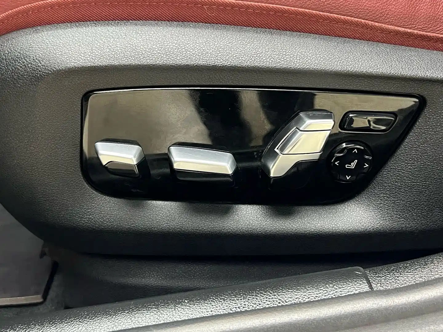 Фото 21 - BMW 5 Series
