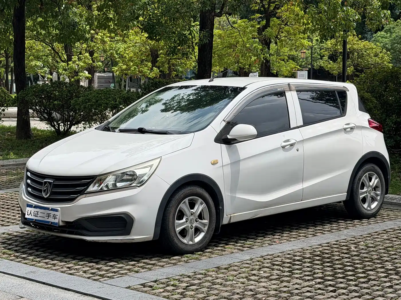 Baojun 310 2018 2017 1.5L Auto Comfort