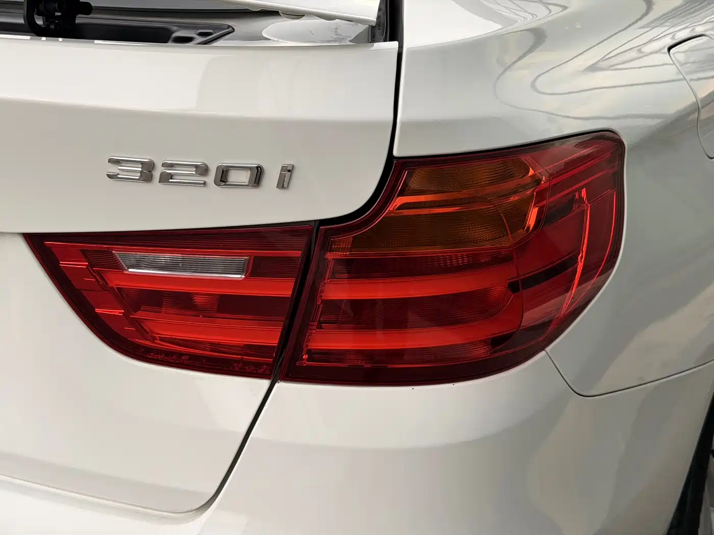 BMW 3 Series GT 2014 2013 Model 320i Leading