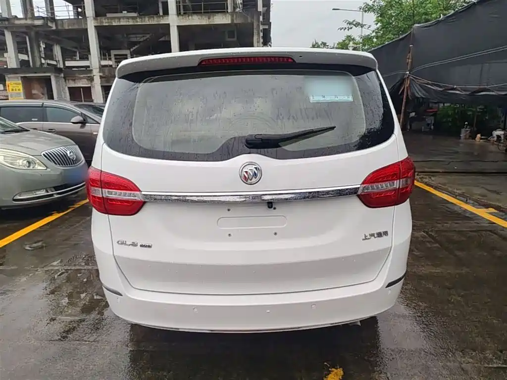 Buick GL8 2018 28T Comfort China VI фото 6