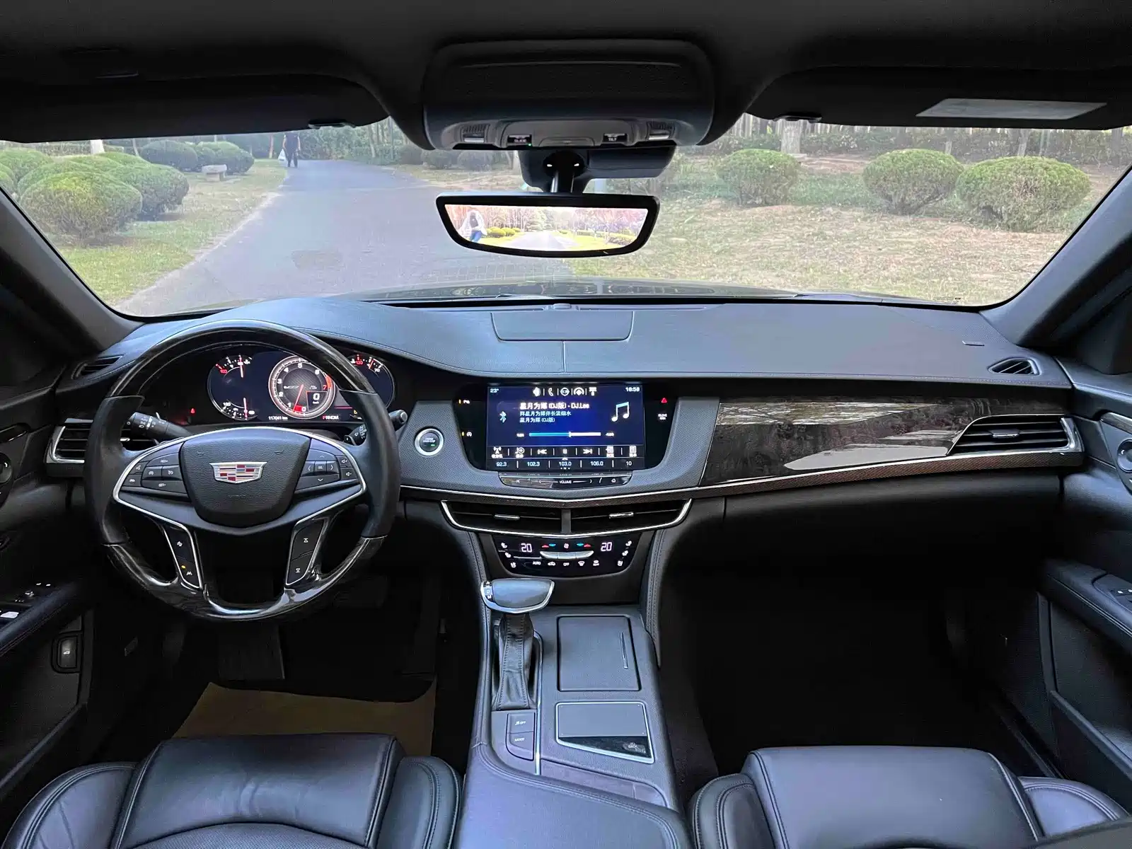 Фото 8 - Cadillac CT6