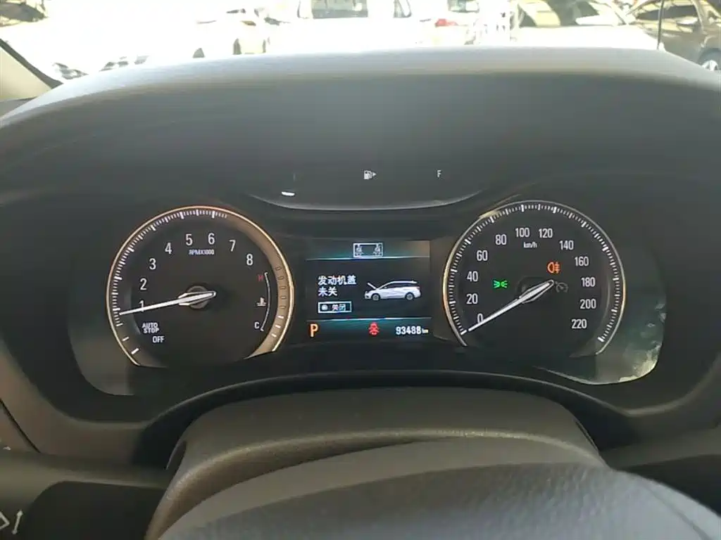 Buick GL6 2019 18T 6-seat Connected Luxury China VI фото 8