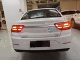 Фото 6 - Geely Vision