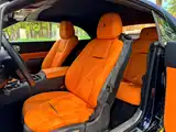 Photo 8 - Rolls-Royce Dawn