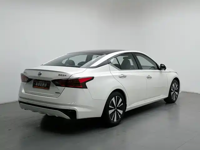 Nissan Teana 2021 2.0L XL Comfort — фото 2