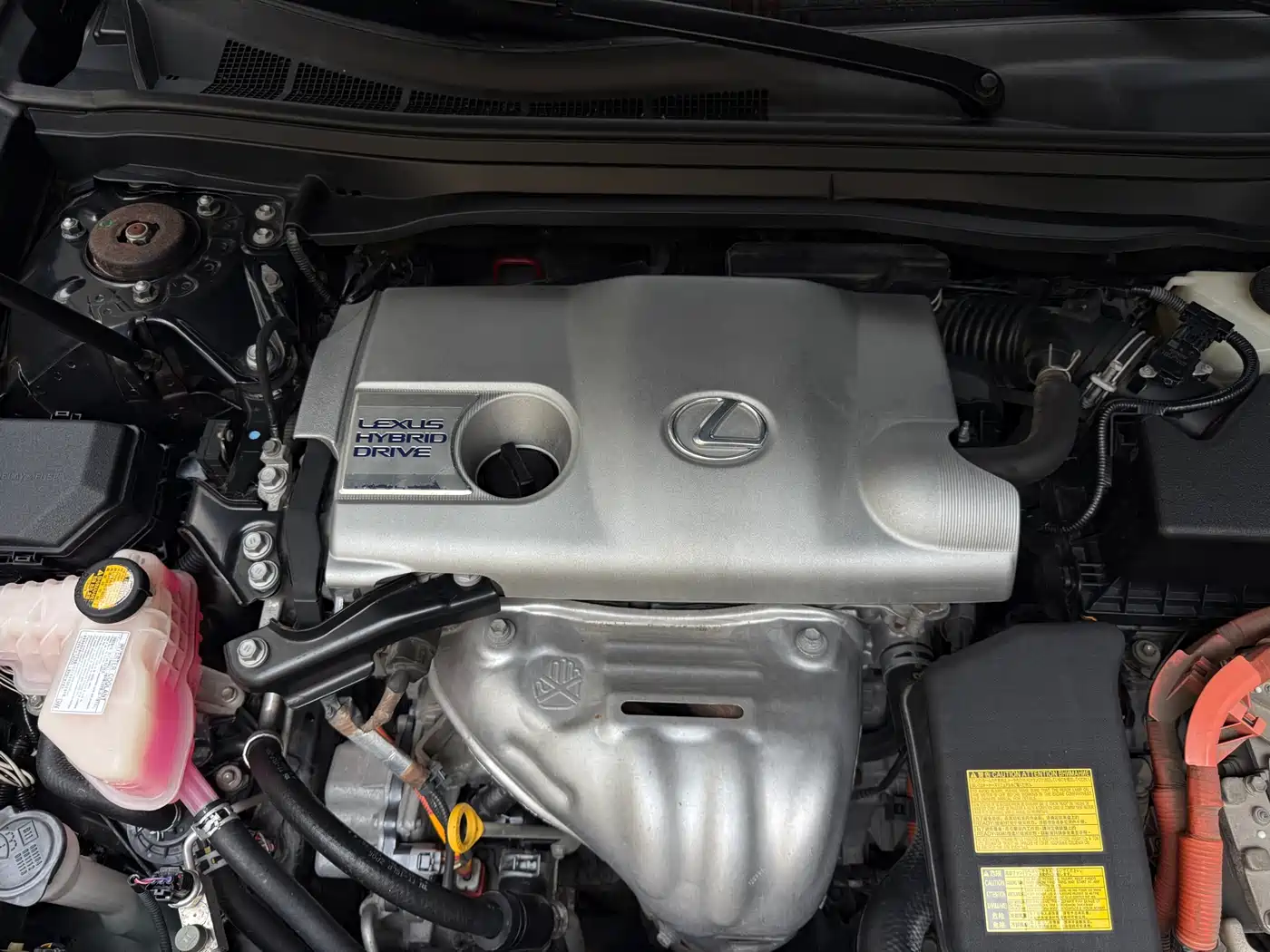 Lexus ES 2013 300h Luxury Edition фото 18