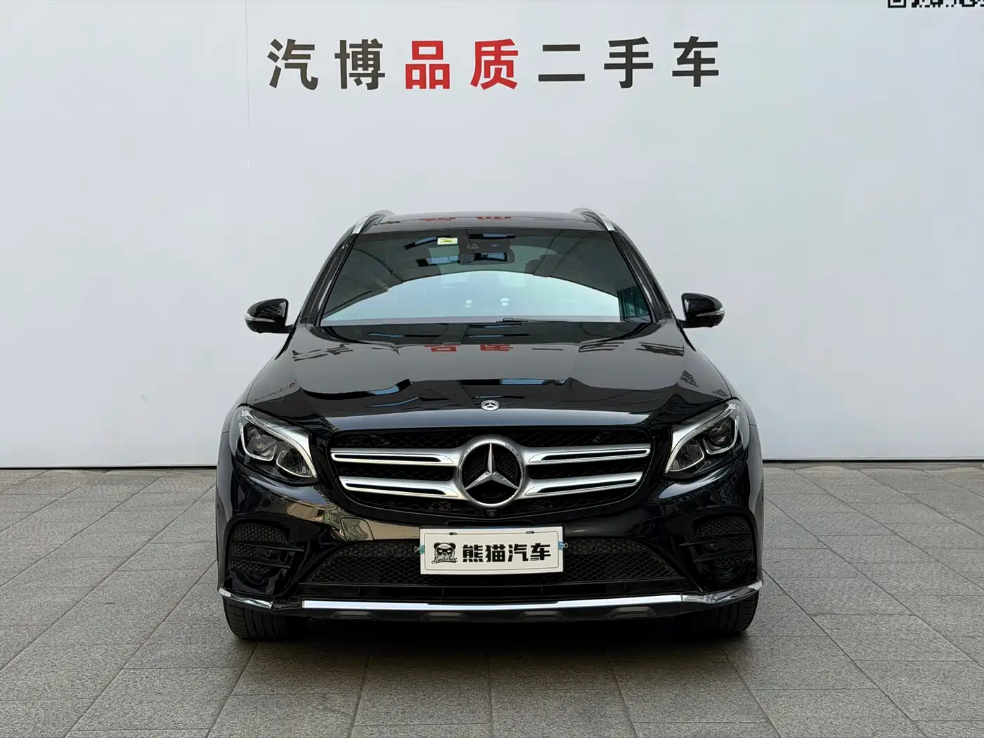 Mercedes-Benz GLC 2018 GLC 260 4MATIC Luxury фото 2