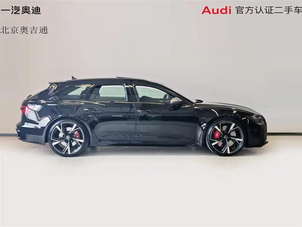 Audi RS 6 2024 RS 6 4.0T Avant performance фото 13